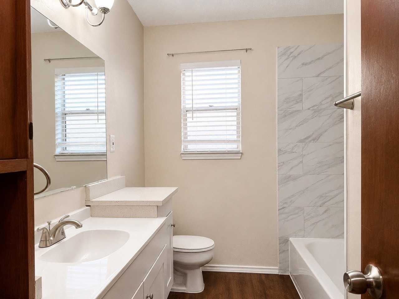 2111 Quail Run #A - Photo 7 of 11