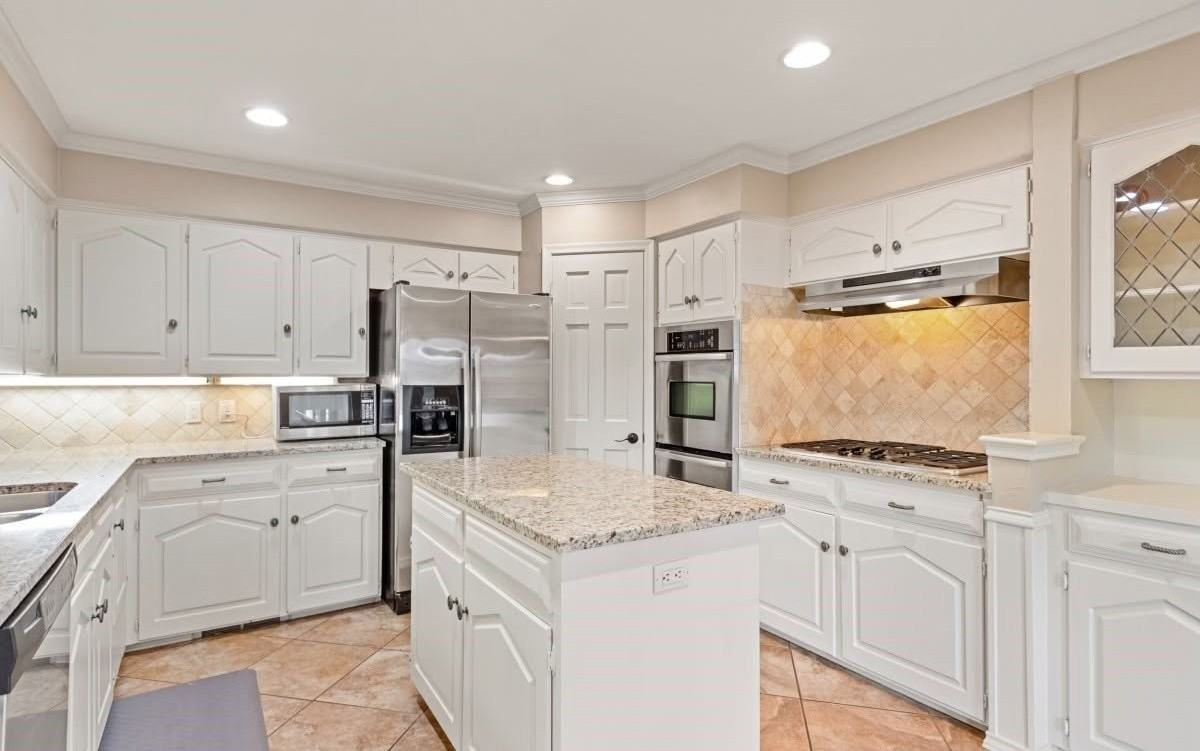 6950 Joyce Way - Photo 5 of 10