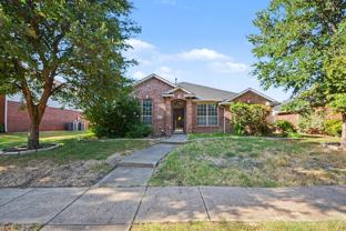 10112 Asheboro St - Photo 1 of 1