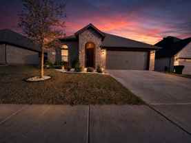332 Paloma St - Photo 1 of 1