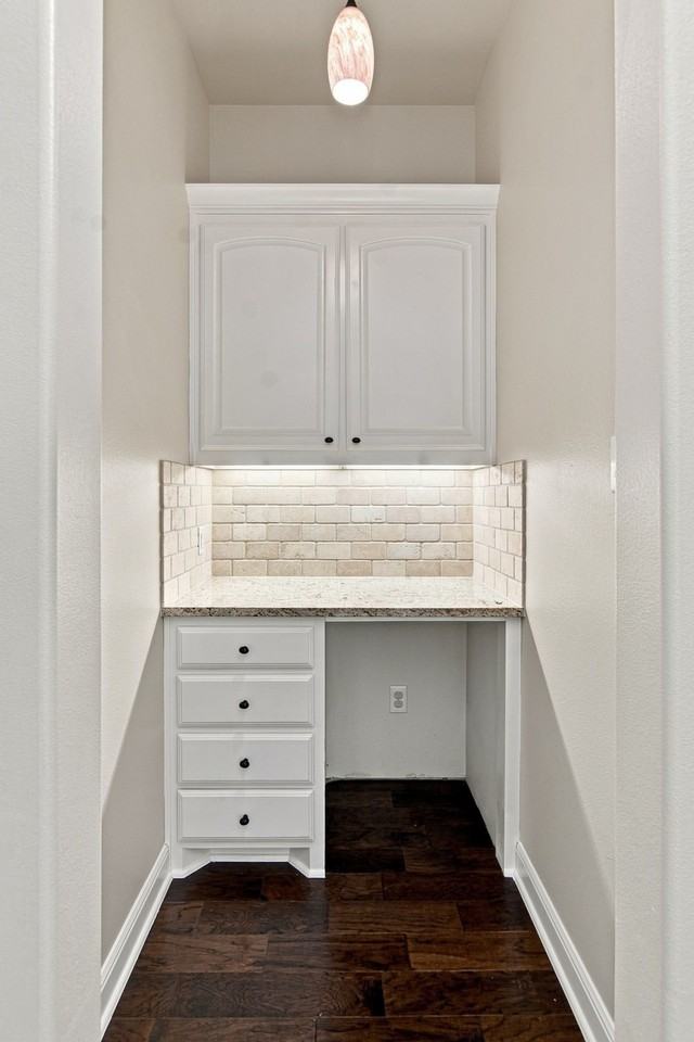 1819 Park Highland Way - Photo 6 of 38