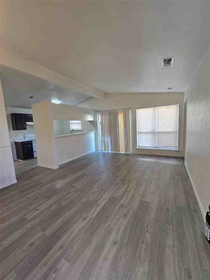 1451 Brook Meadow Cir - Photo 2 of 11