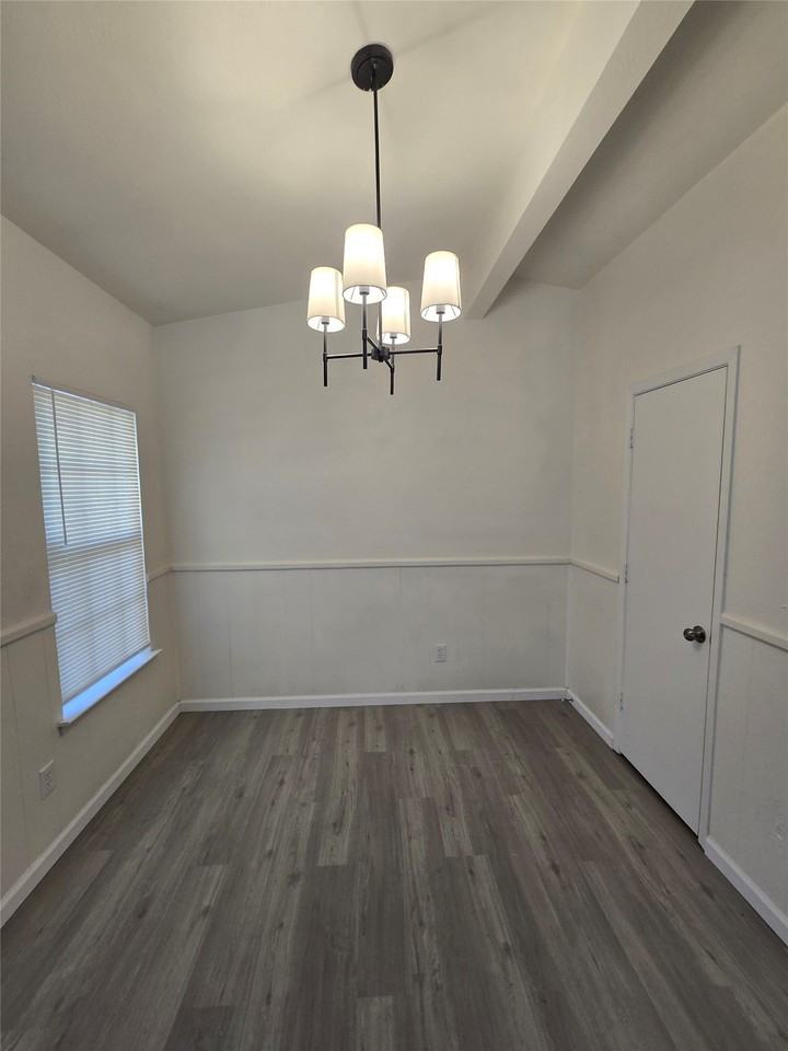 1451 Brook Meadow Cir - Photo 7 of 11