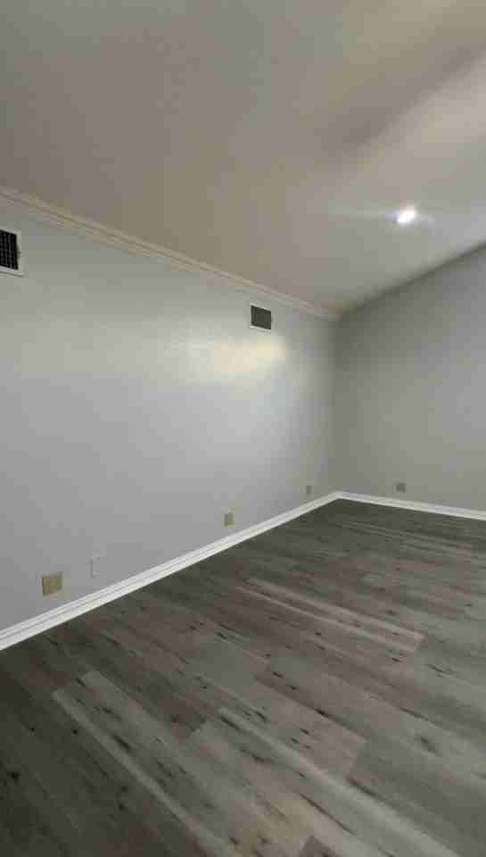 104 Jean Ln - Photo 4 of 9