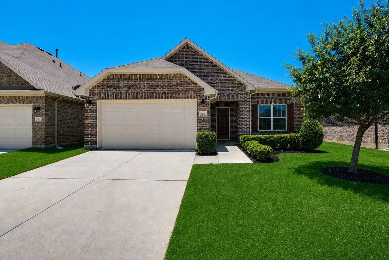 800 Bird Creek Dr - Photo 2 of 28