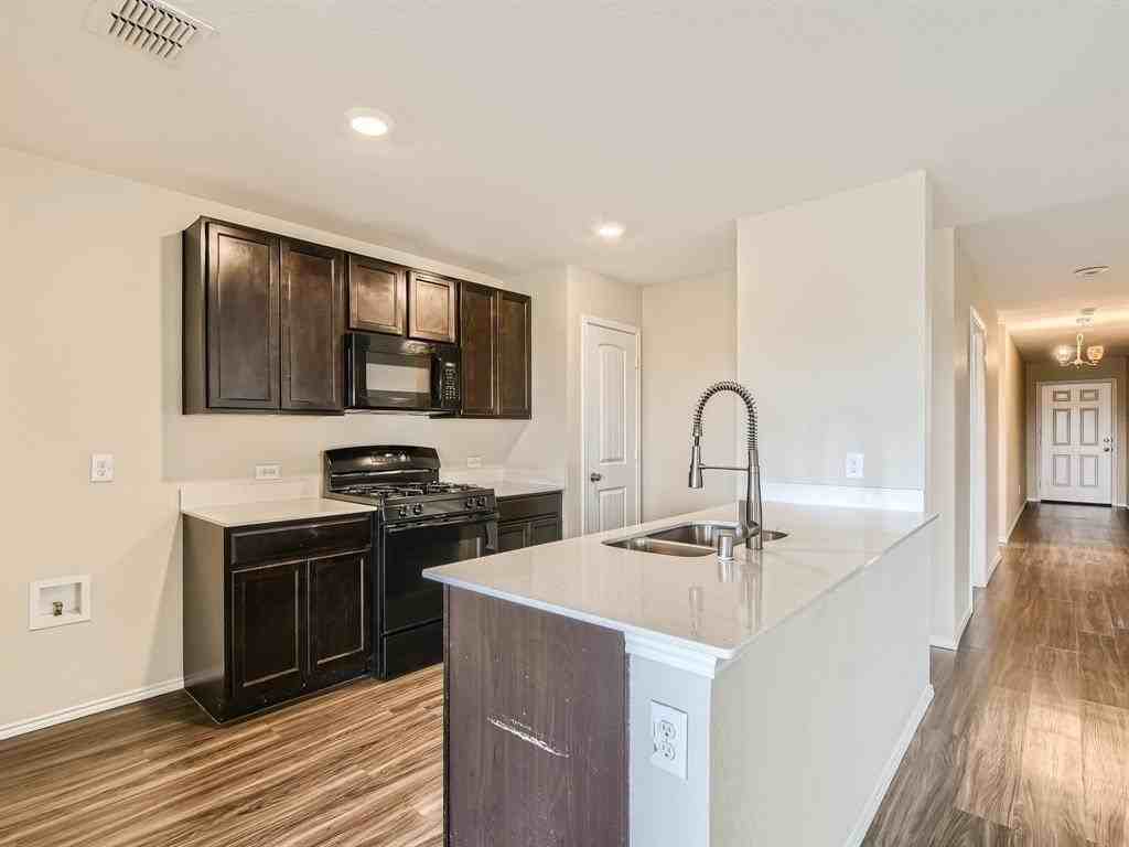 317 Blue Crow Ln - Photo 5 of 18