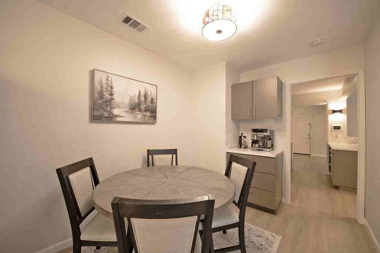 9322 Shipman St - Photo 7 of 36