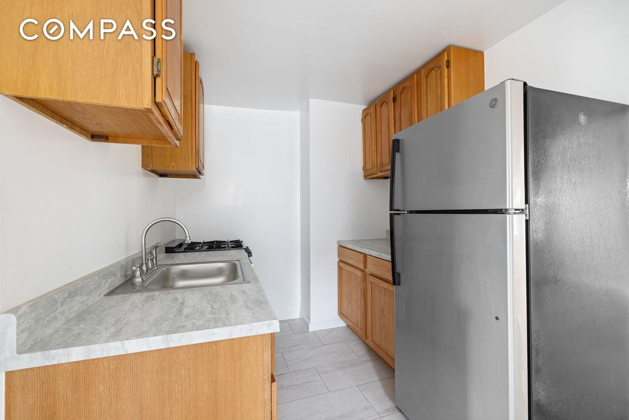 3817 Avenue I #3 - Photo 2 of 6