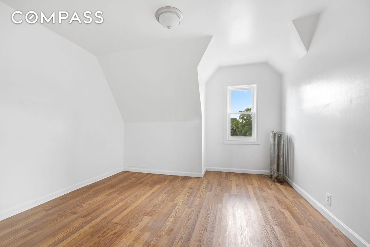 3817 Avenue I #3 - Photo 5 of 6