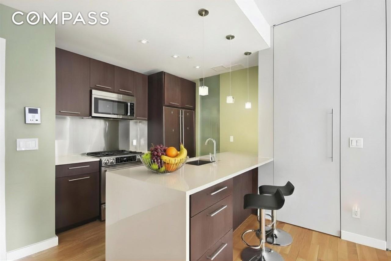 342 E 110th St #5D - Photo 2 of 5
