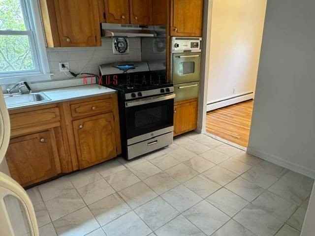 2253 76th St #3FL - Photo 2 of 14