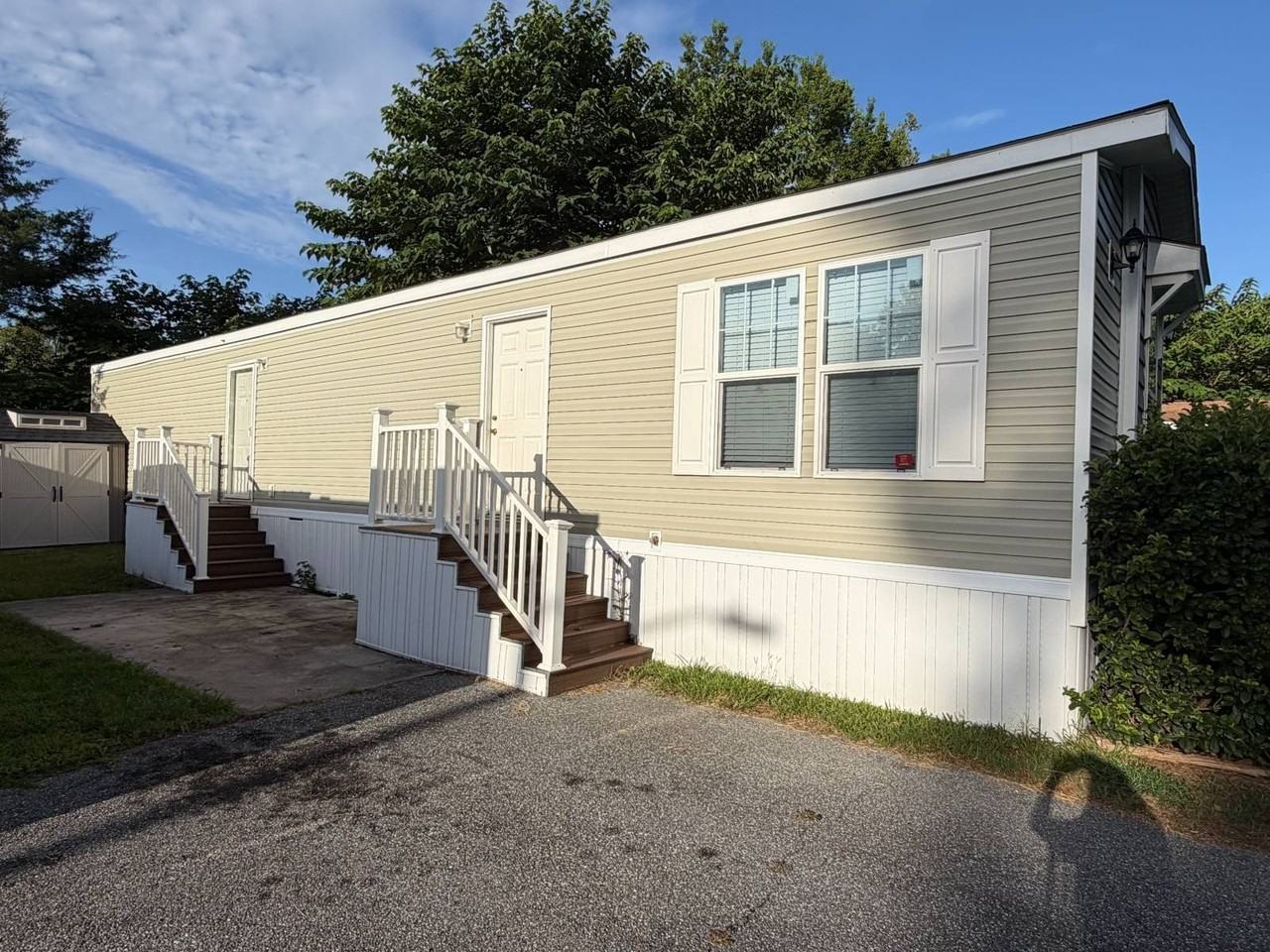 5816 Sw Archer Rd #WM93 - Photo 2 of 9