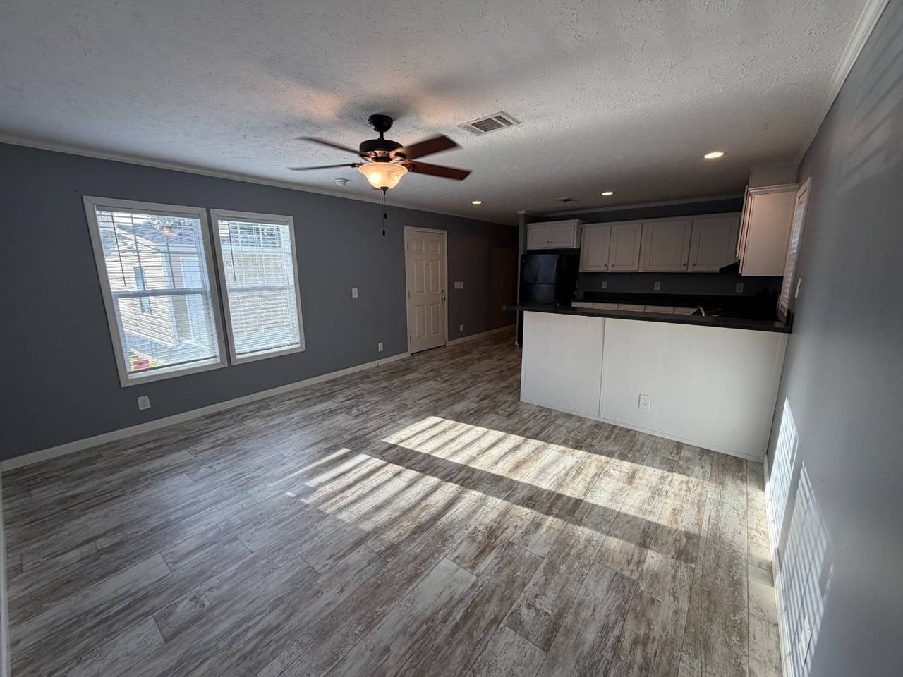 5816 Sw Archer Rd #WM93 - Photo 4 of 9