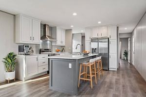 featured image of 1612 American Dr