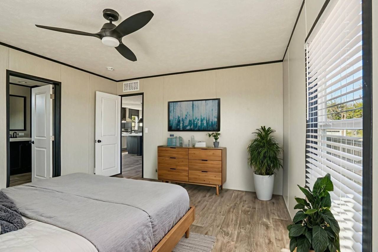 1601 Swallowtail Dr - Photo 6 of 14