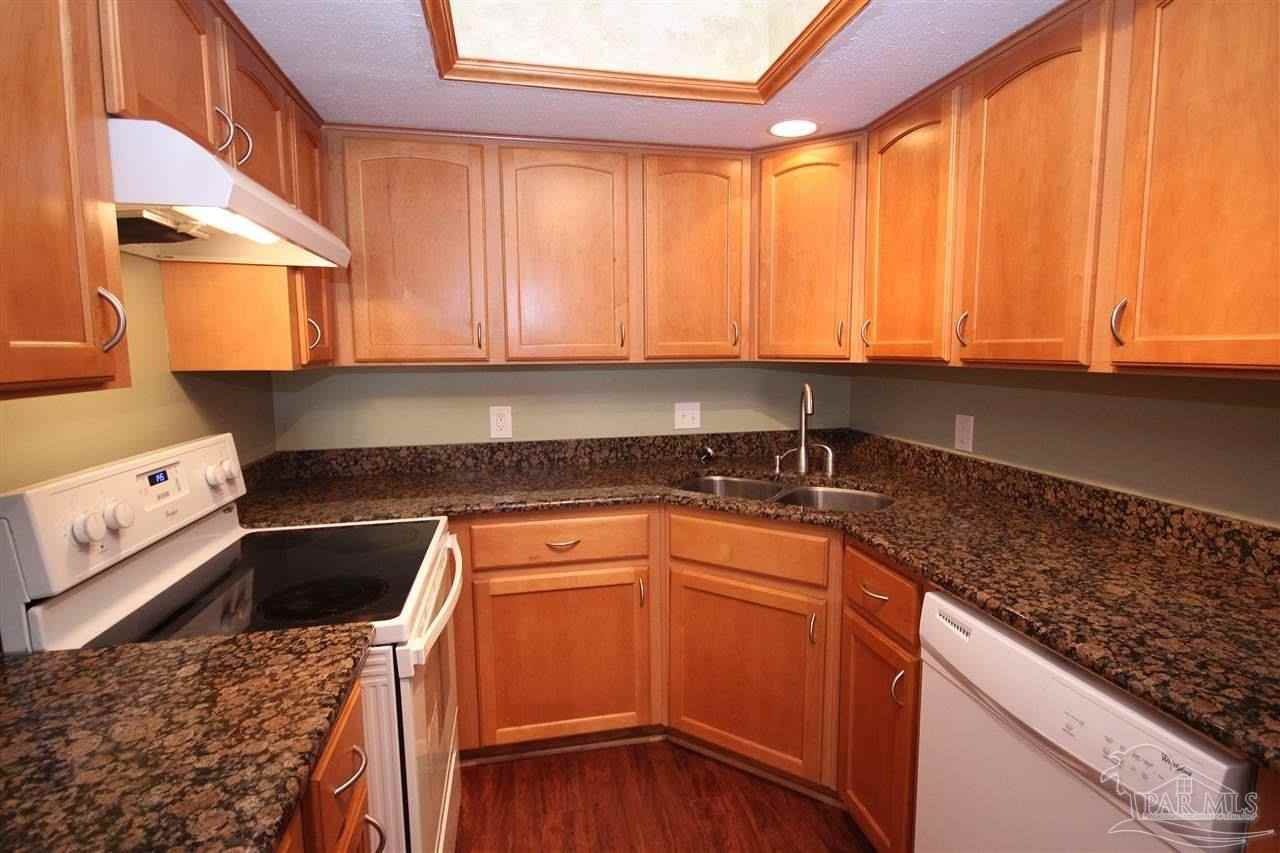 3528 Parkwood Ave - Photo 6 of 15