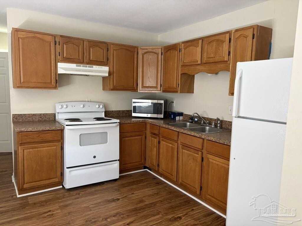 204 Brandywine Rd #A - Photo 5 of 14