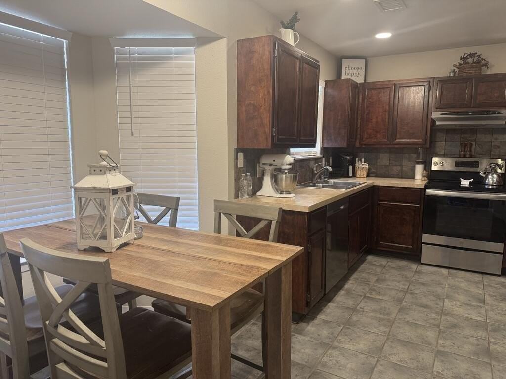 5203 San Antonio Ave - Photo 6 of 14