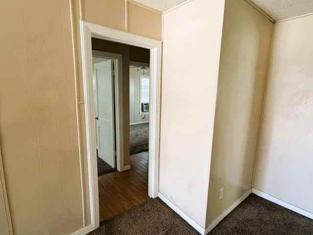 604 N Gillis St - Photo 4 of 21