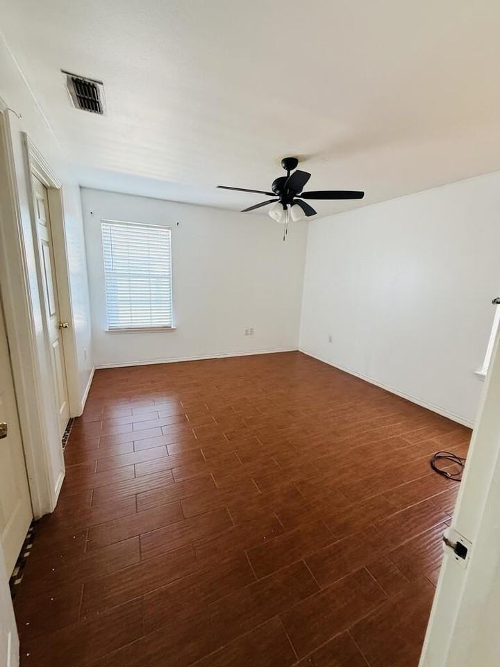 507 S Lincoln St - Photo 7 of 16