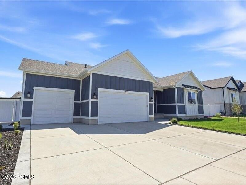 1681 S 1110 E - Photo 3 of 46
