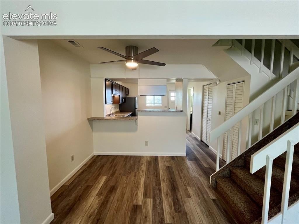 2433 Cherokee Park Pl - Photo 4 of 10