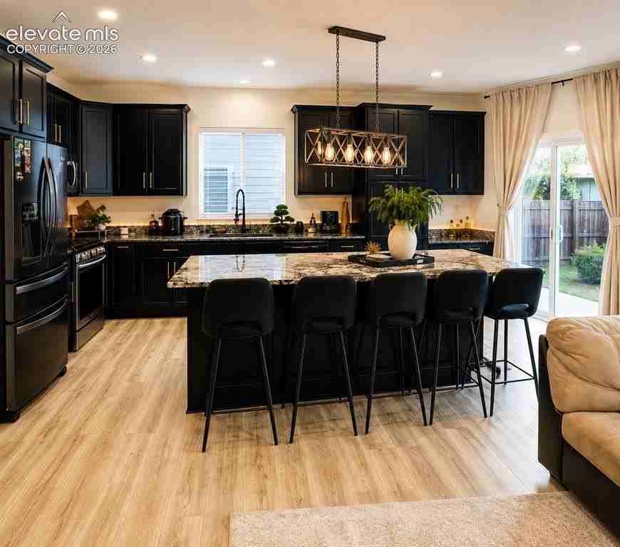 10096 Everglades Dr - Photo 5 of 24