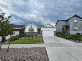 featured image of 10450 Summer Ridge Dr