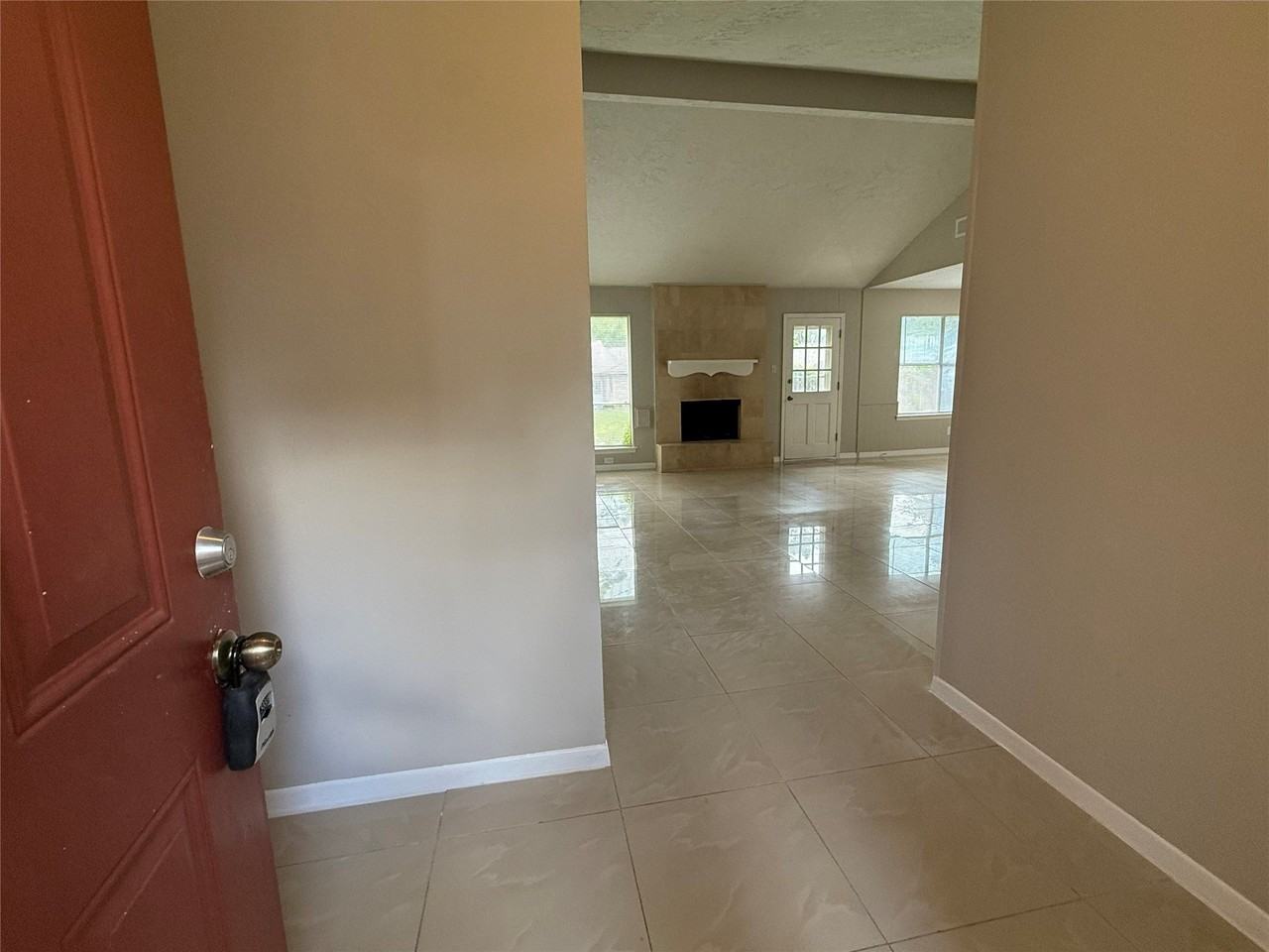 22722 Briarcreek Blvd - Photo 4 of 18