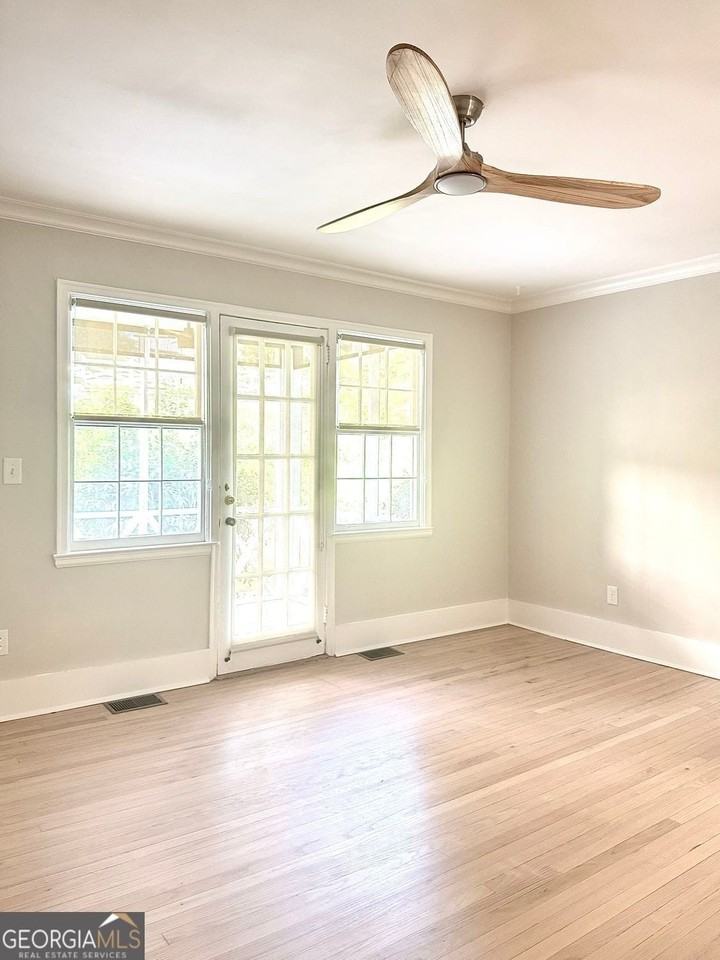 60 Delmont Dr Ne - Photo 2 of 15