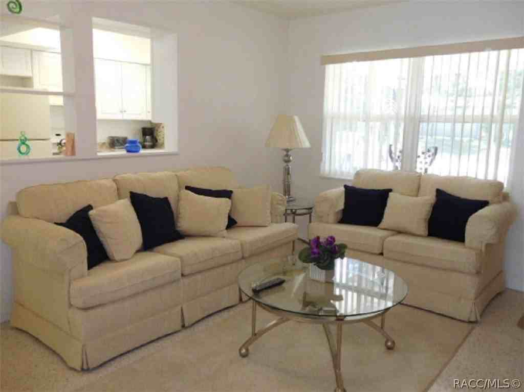 3515 S Fitch Ave - Photo 3 of 23