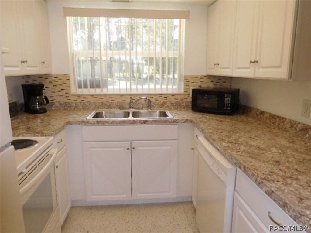 3515 S Fitch Ave - Photo 5 of 23