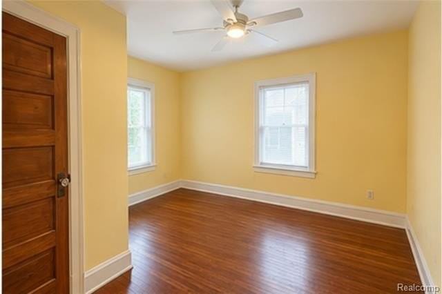 218 Union St - Photo 5 of 17