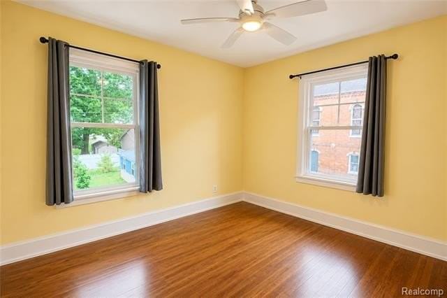218 Union St - Photo 7 of 17