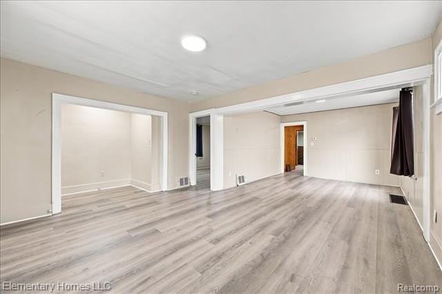 19340 Meier St - Photo 5 of 18