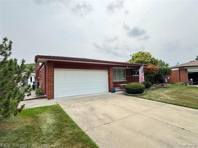 11102 Fairway Dr - Photo 4 of 33