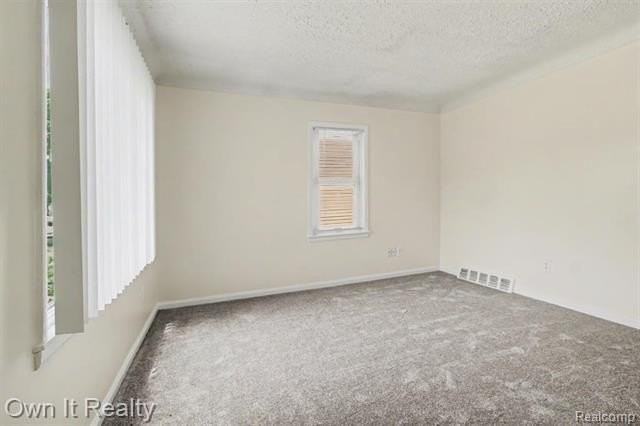 4959 Weddell St - Photo 3 of 12