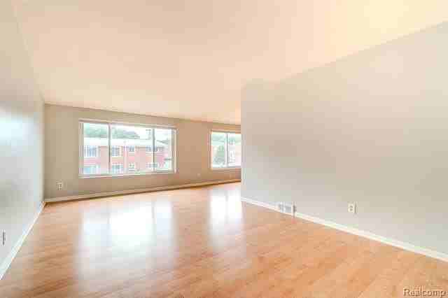361 N Eton St - Photo 2 of 12