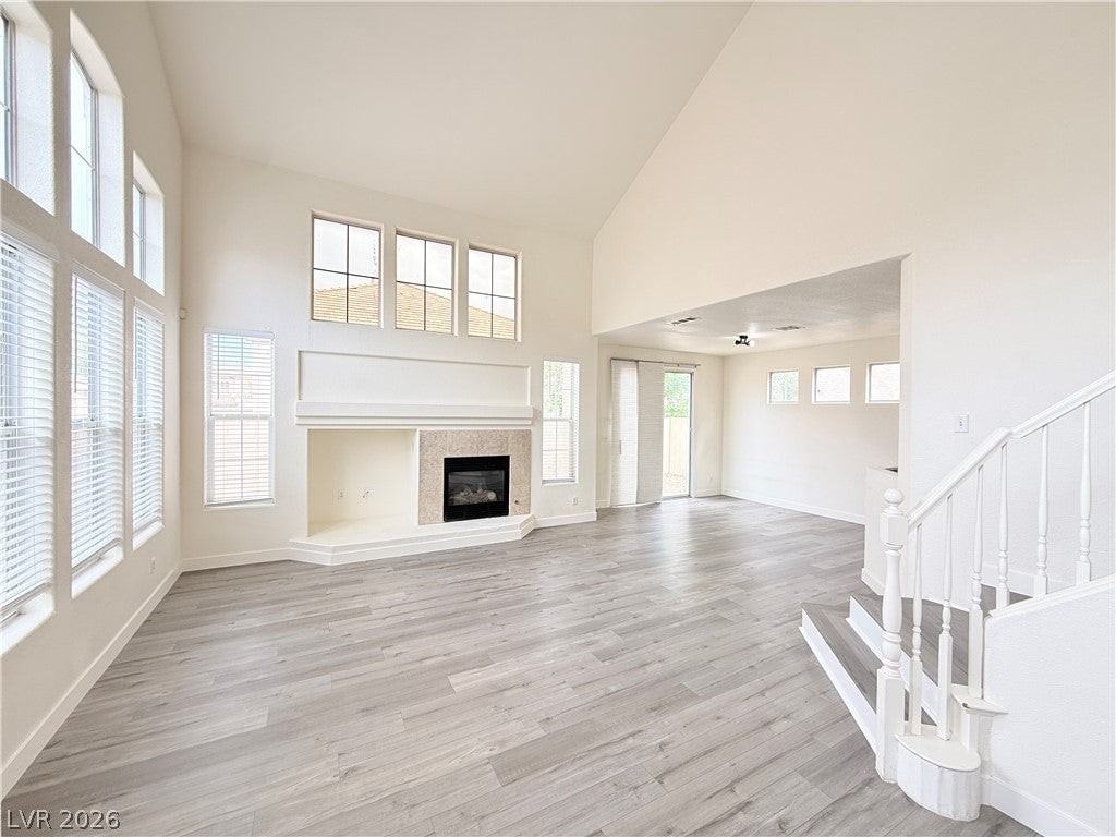 8034 Arcadian Ln - Photo 5 of 24