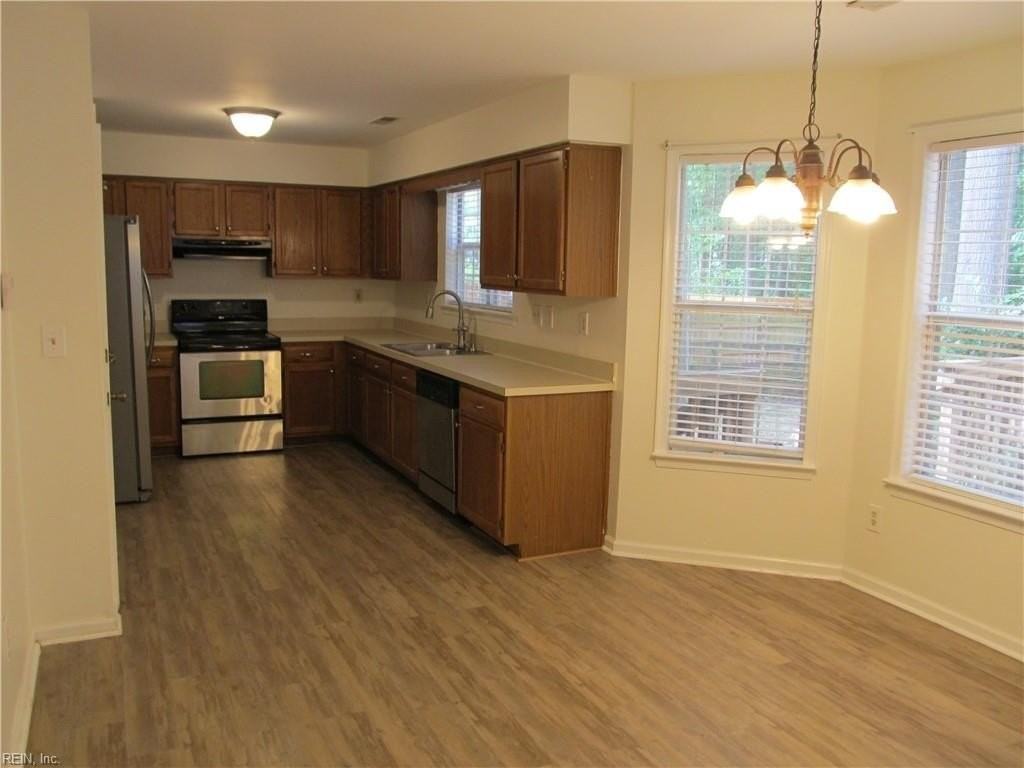 317 Tarneywood Dr - Photo 6 of 23