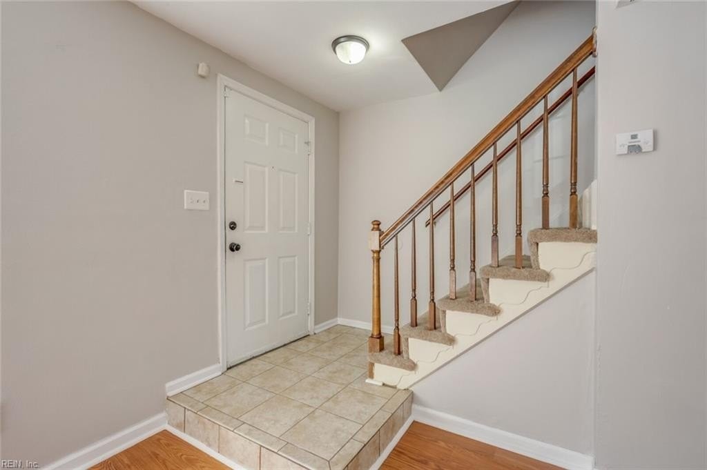 436 Peregrine St - Photo 5 of 36