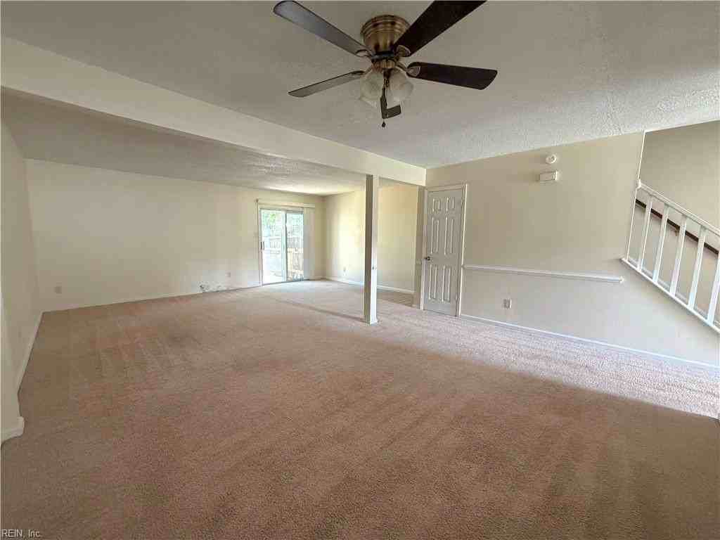 719 Crystal Springs Ct - Photo 3 of 4