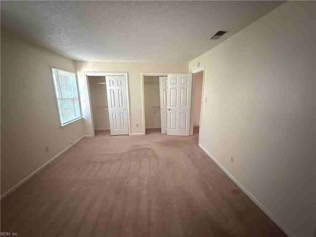 719 Crystal Springs Ct - Photo 4 of 4
