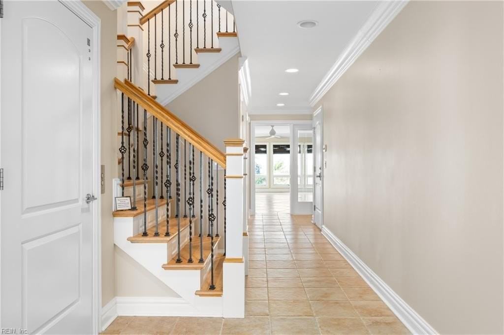 882 W Ocean View Ave - Photo 3 of 50