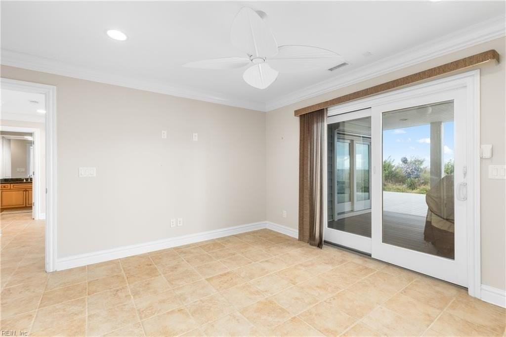 882 W Ocean View Ave - Photo 6 of 50