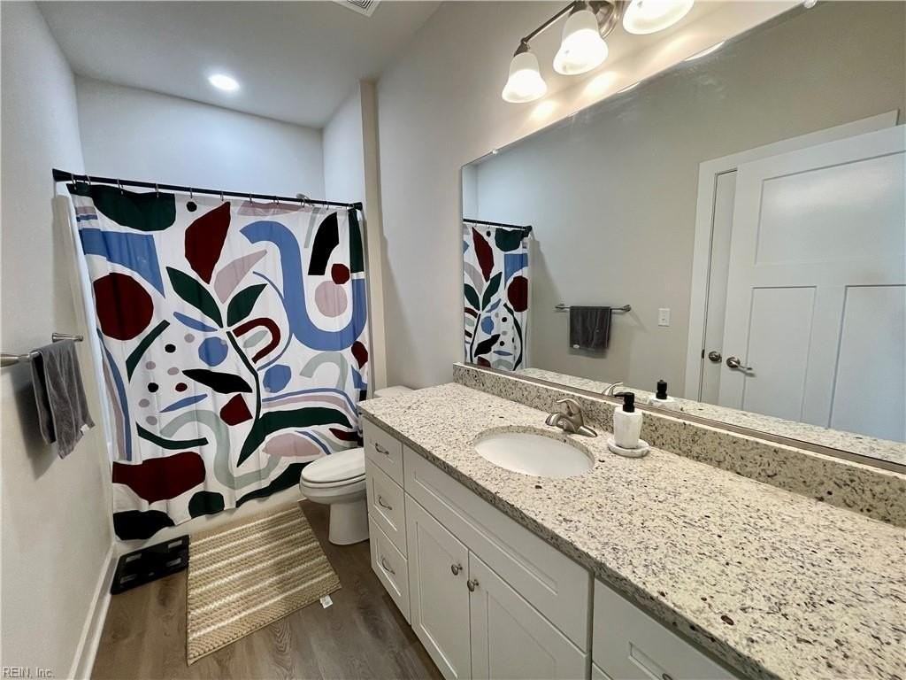 1223 Richwood Ave - Photo 6 of 32