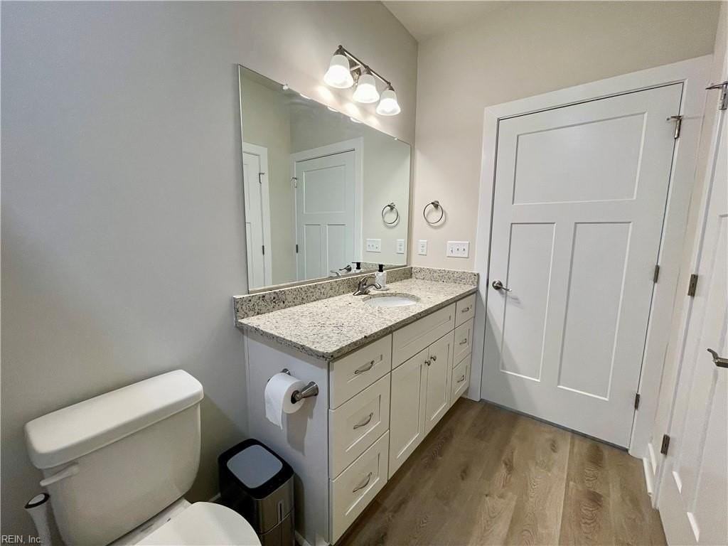 1223 Richwood Ave - Photo 7 of 32