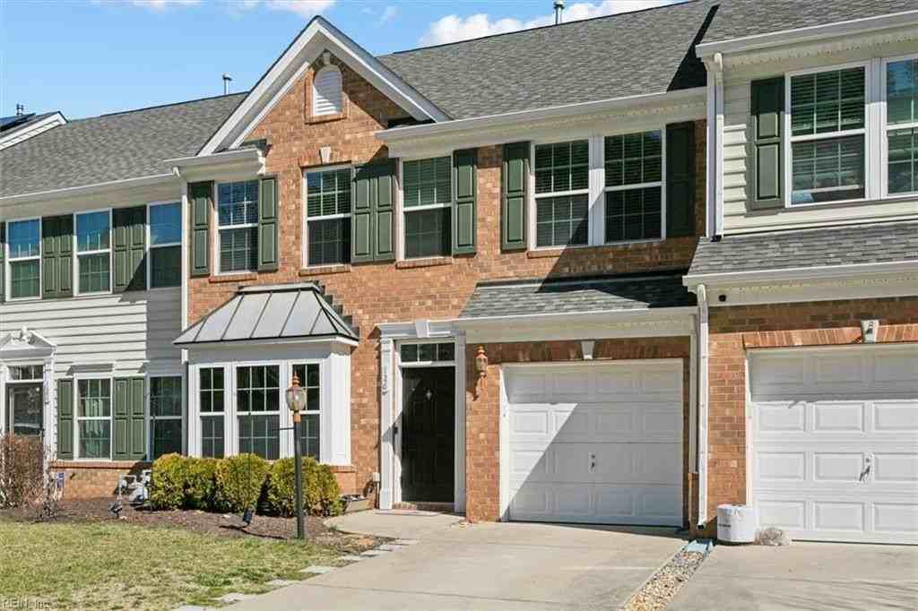 126 Brock St - Photo 6 of 40