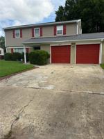 featured image of 917 Sir Lancelot Dr