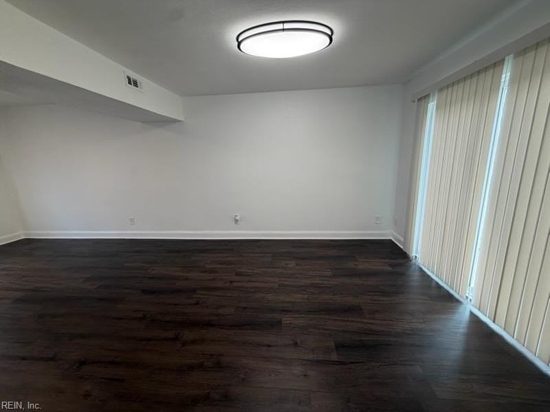 917 Sir Lancelot Dr - Photo 3 of 17